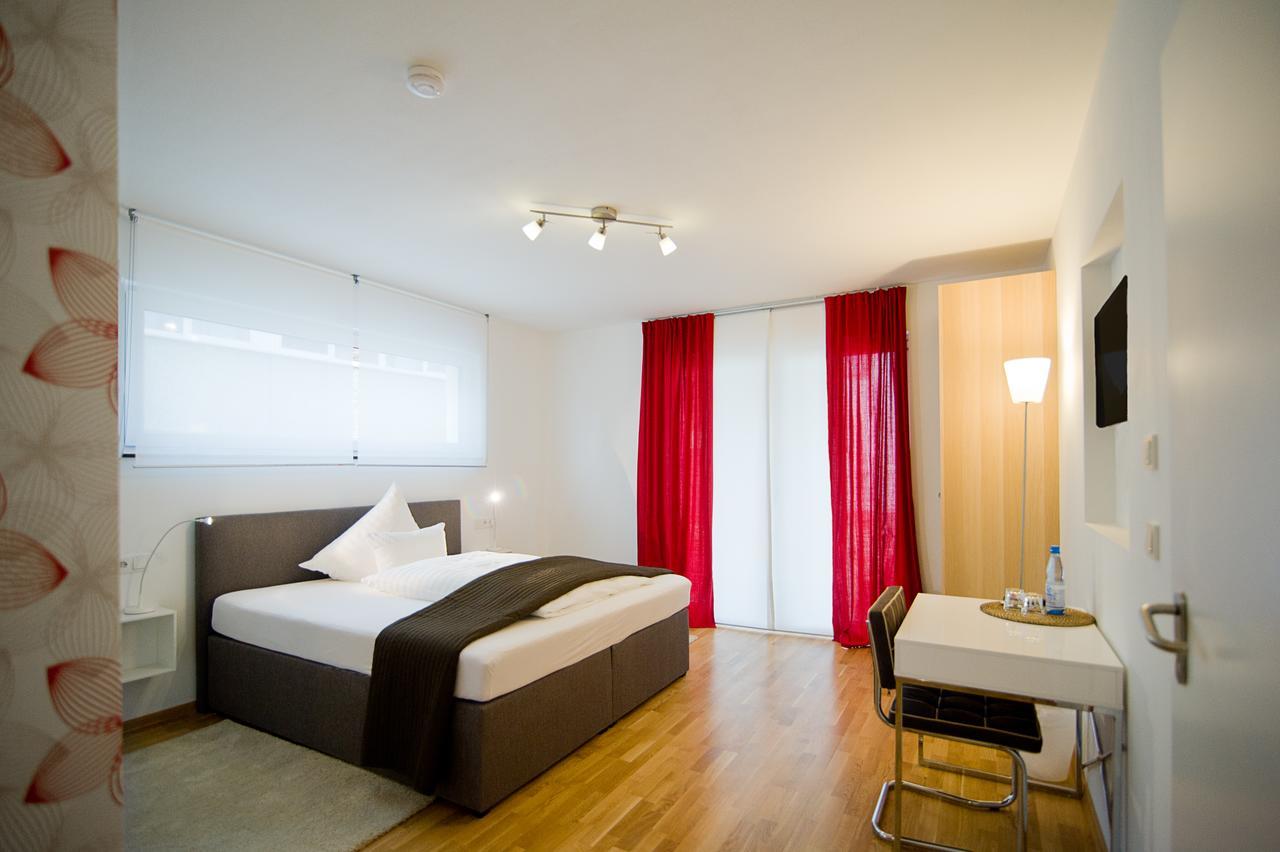 Hotel Apartment Am Arbach Eningen unter Achalm 객실 사진